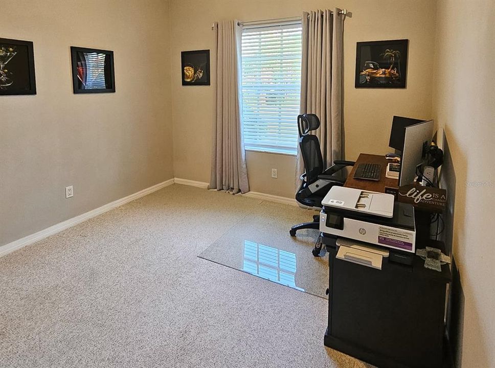 En Venta: $329,900 (3 camas, 2 baños, 1278 Pies cuadrados)