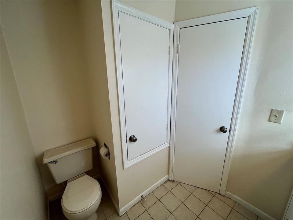 For Rent: $2,067 (3 beds, 2 baths, 1562 Square Feet)