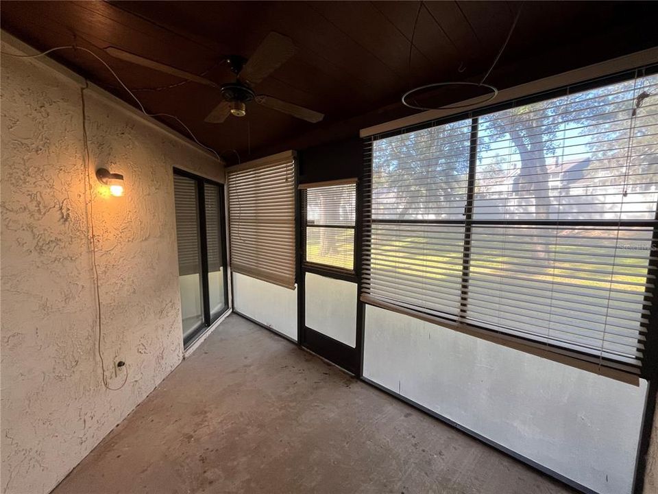 For Rent: $2,067 (3 beds, 2 baths, 1562 Square Feet)