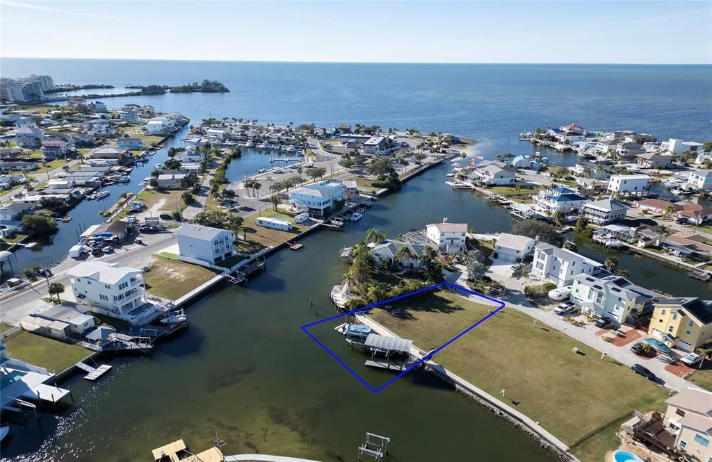 待售: $360,000 (0.15 acres)