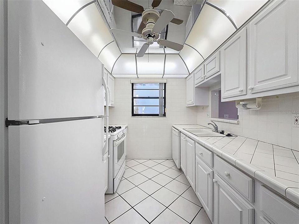 En Venta: $145,000 (2 camas, 2 baños, 1100 Pies cuadrados)