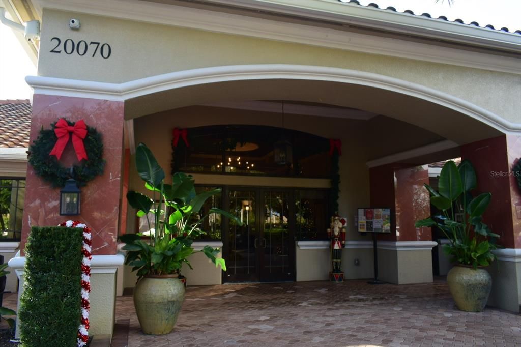 待售: $255,000 (2 贝兹, 2 浴室, 1055 平方英尺)