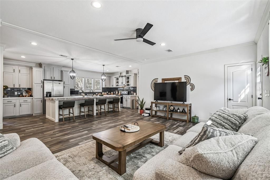 For Sale: $899,999 (4 beds, 3 baths, 2254 Square Feet)