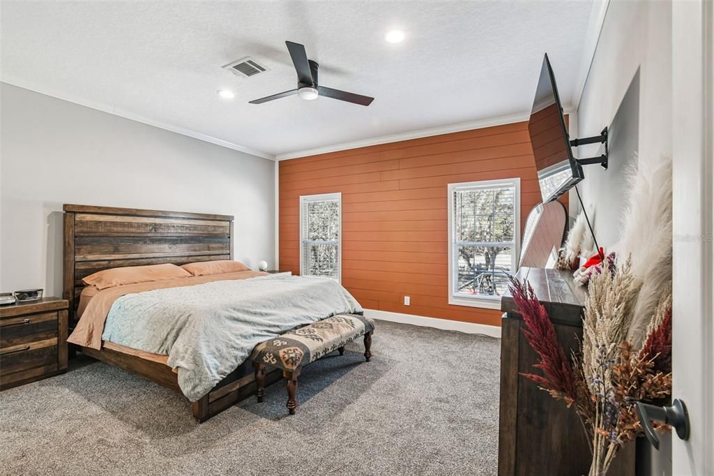 For Sale: $899,999 (4 beds, 3 baths, 2254 Square Feet)