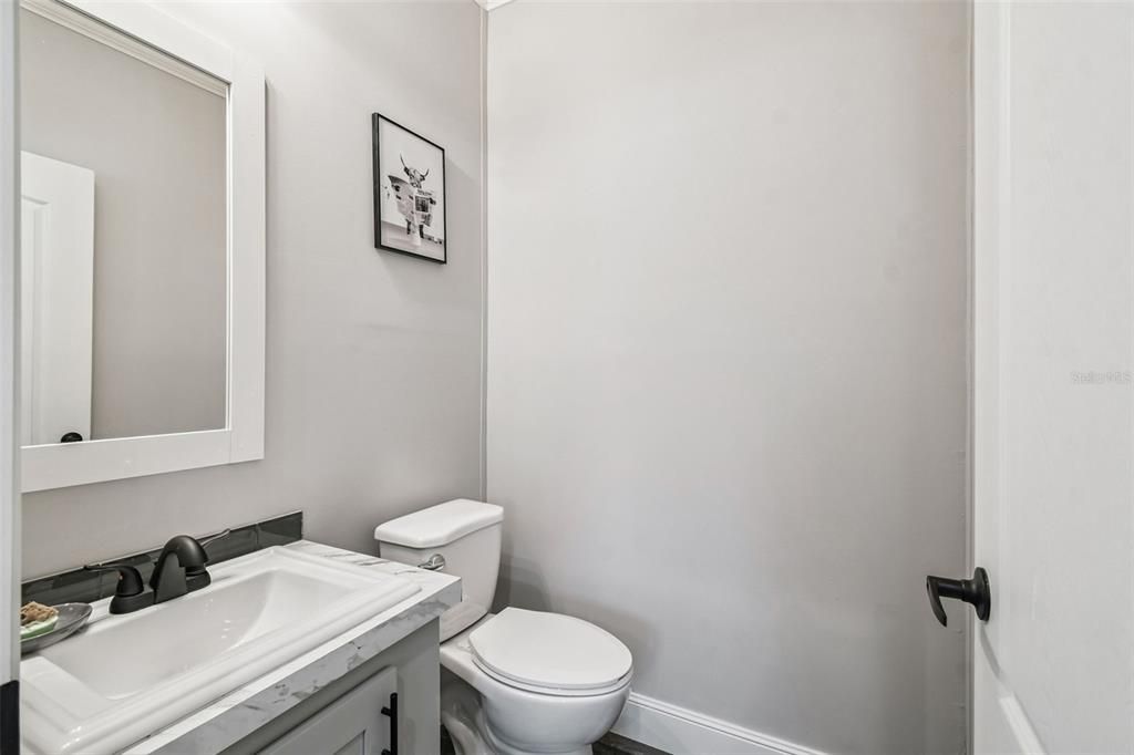 For Sale: $899,999 (4 beds, 3 baths, 2254 Square Feet)