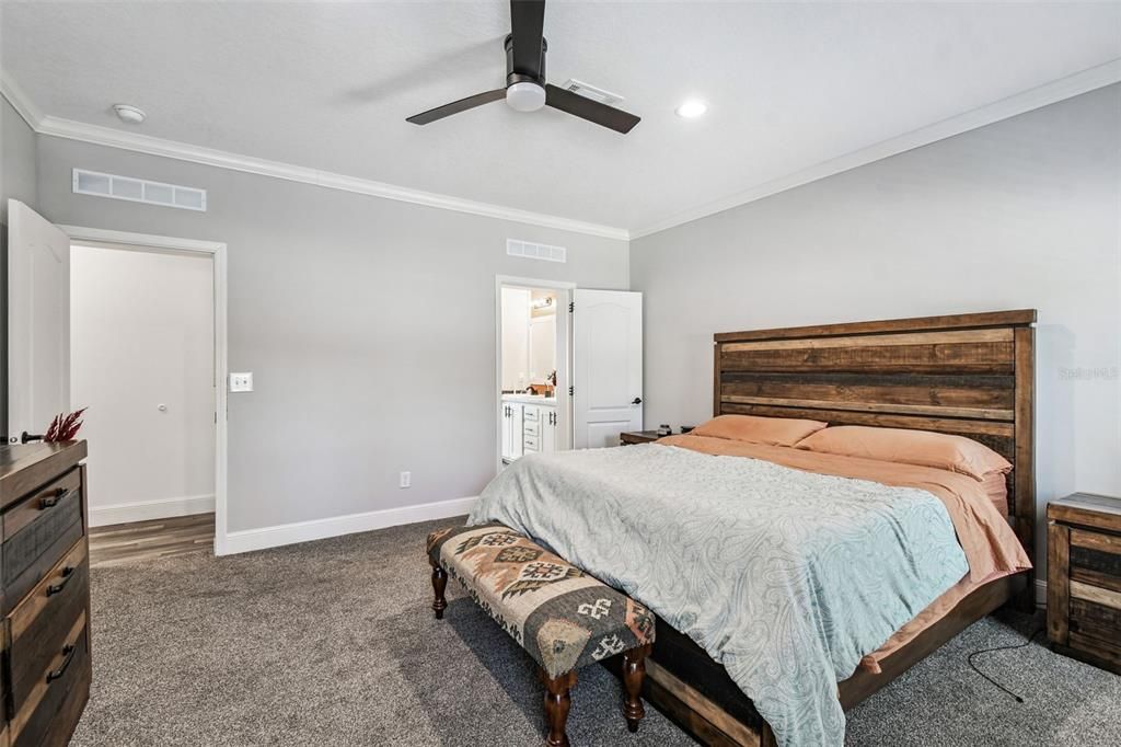 For Sale: $899,999 (4 beds, 3 baths, 2254 Square Feet)