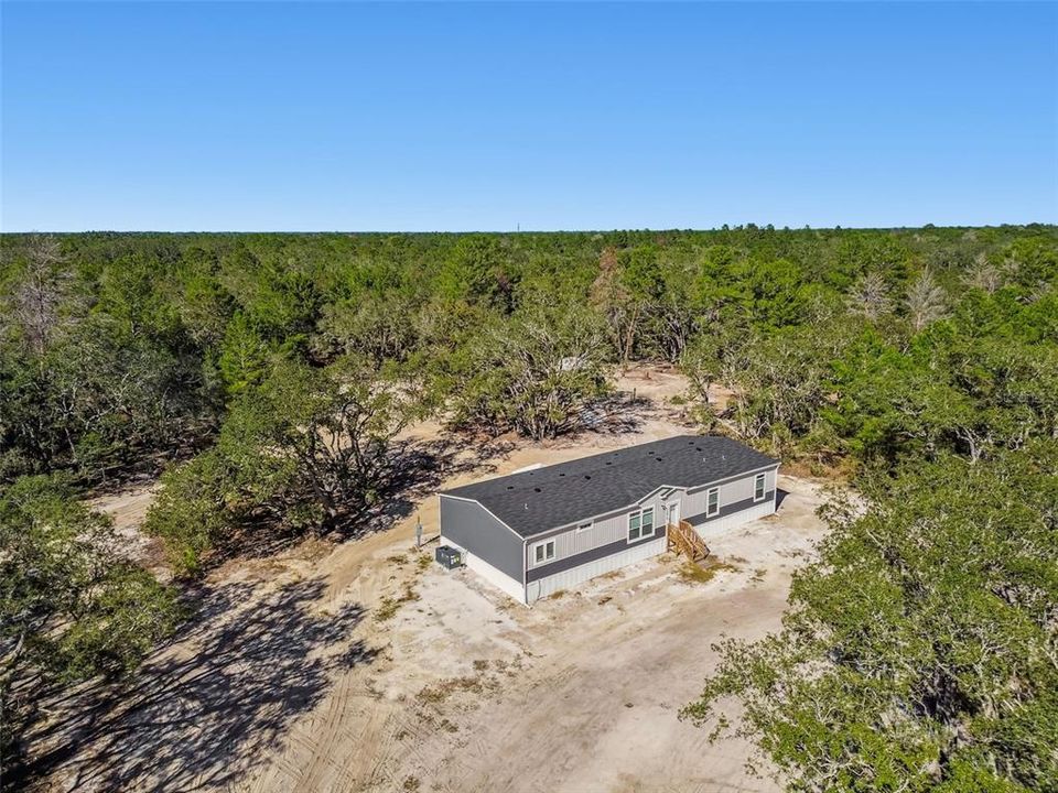 For Sale: $899,999 (4 beds, 3 baths, 2254 Square Feet)