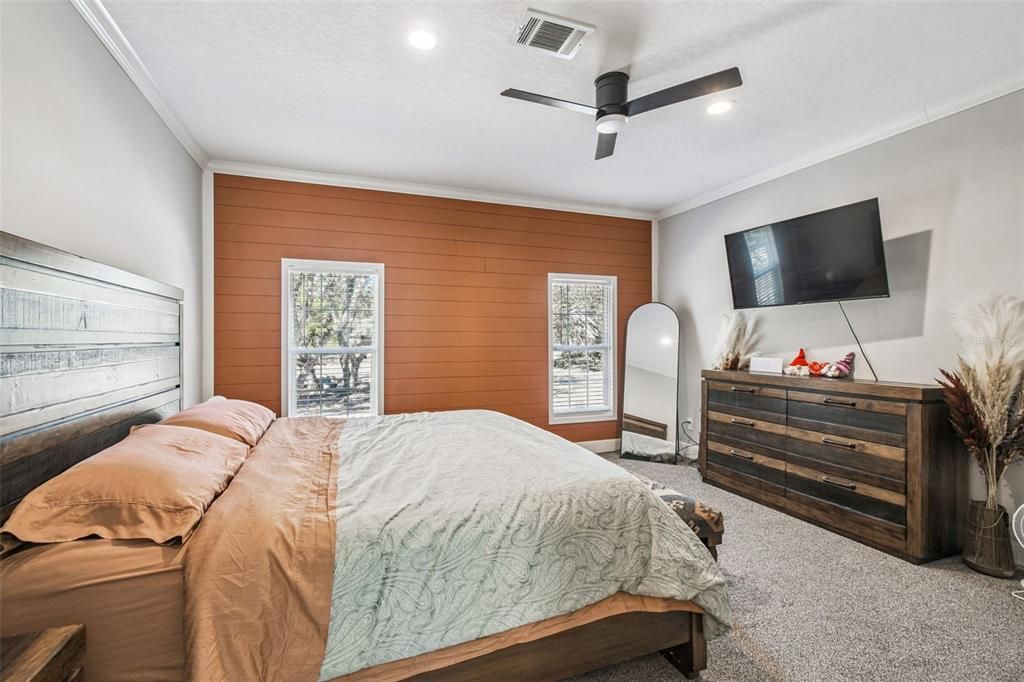 For Sale: $899,999 (4 beds, 3 baths, 2254 Square Feet)