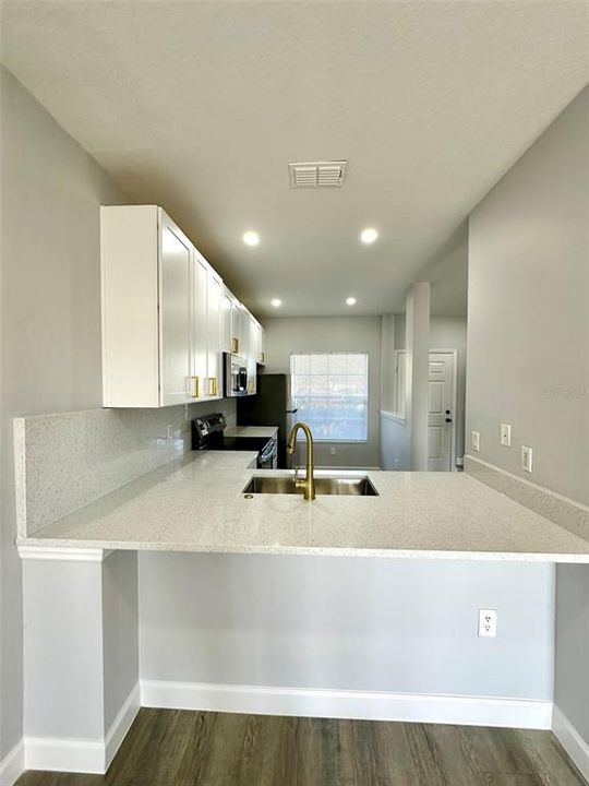 En Renta: $1,600 (2 camas, 2 baños, 1076 Pies cuadrados)