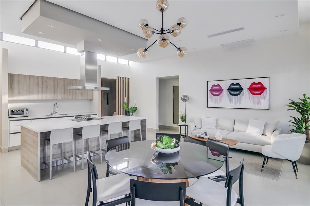 В аренду: $8,950 (4 спален, 3 ванн, 2200 Квадратных фут)