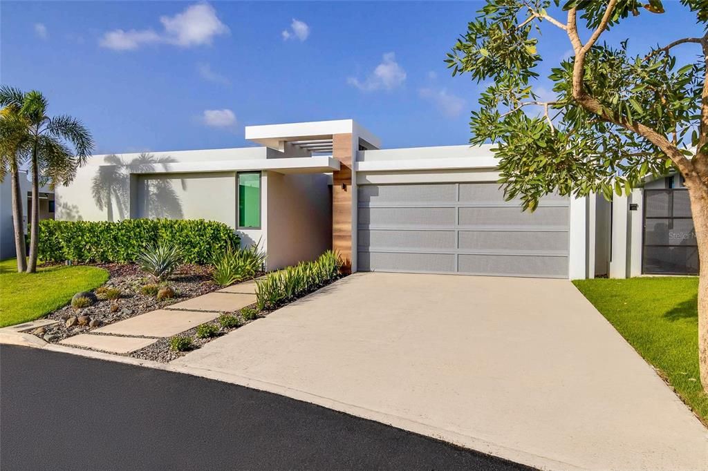 В аренду: $8,950 (4 спален, 3 ванн, 2200 Квадратных фут)