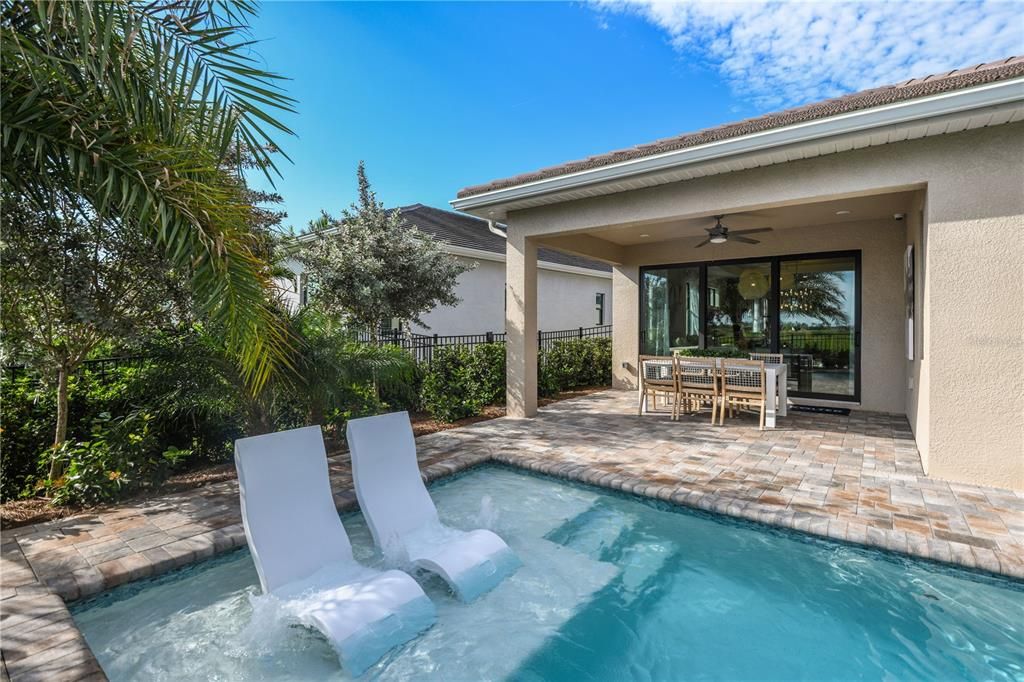 En Venta: $504,990 (2 camas, 2 baños, 1675 Pies cuadrados)