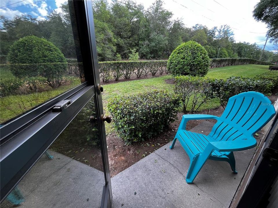 For Sale: $159,000 (2 beds, 2 baths, 1243 Square Feet)