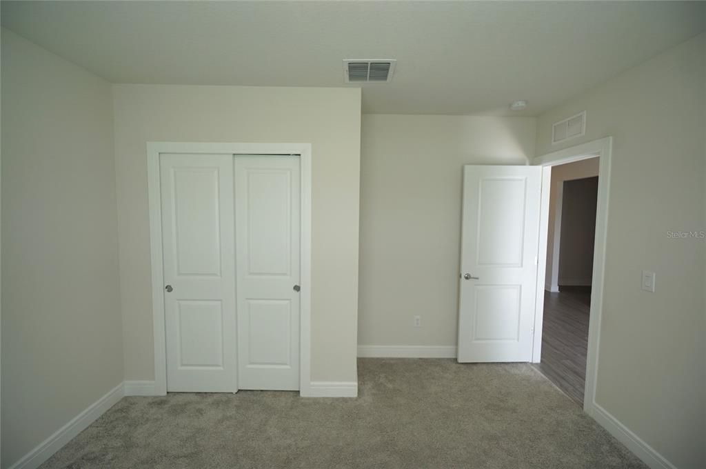 For Rent: $2,650 (4 beds, 2 baths, 2164 Square Feet)