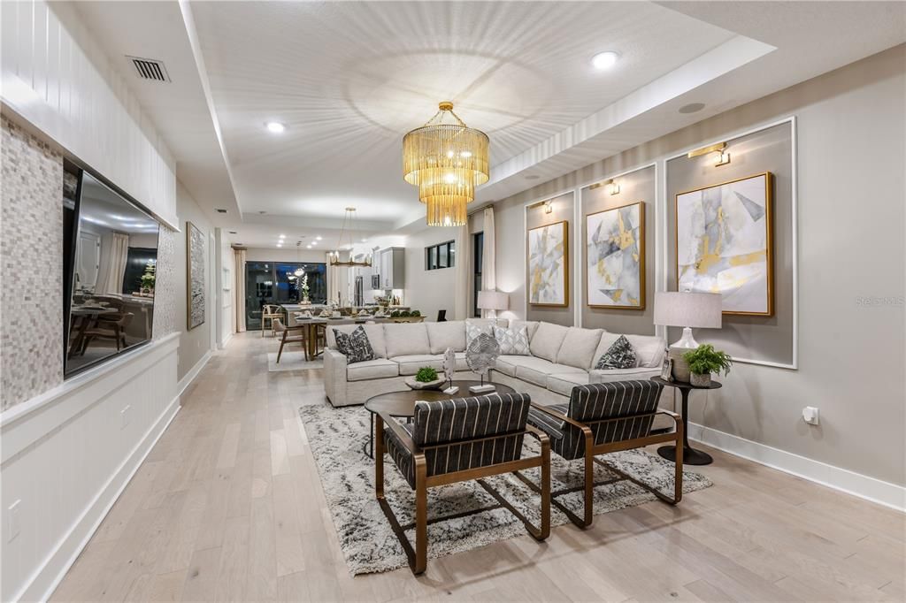 En Venta: $525,990 (2 camas, 2 baños, 1856 Pies cuadrados)