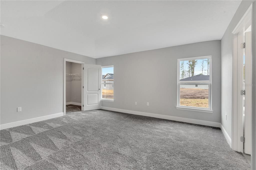 En Venta: $338,900 (4 camas, 2 baños, 1814 Pies cuadrados)