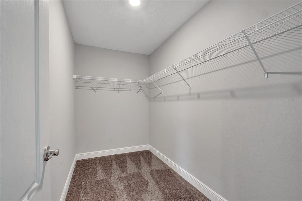 En Venta: $338,900 (4 camas, 2 baños, 1814 Pies cuadrados)