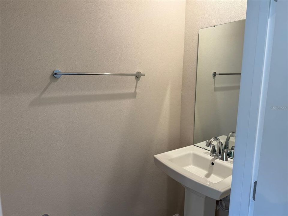 En Venta: $269,000 (3 camas, 2 baños, 1445 Pies cuadrados)