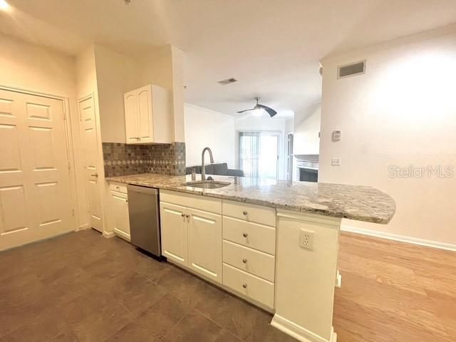 En Renta: $1,950 (2 camas, 2 baños, 1070 Pies cuadrados)