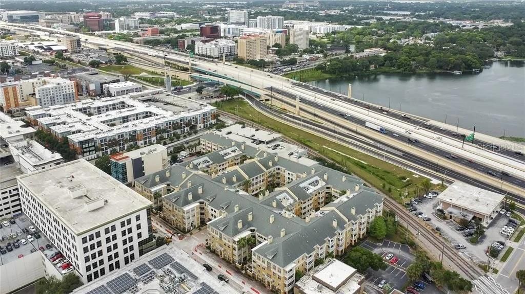 En Renta: $1,950 (2 camas, 2 baños, 1070 Pies cuadrados)