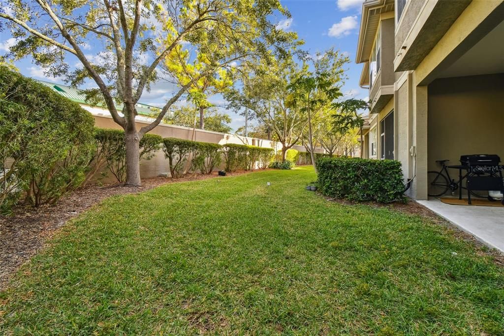 На продажу: $375,000 (2 спален, 2 ванн, 1731 Квадратных фут)