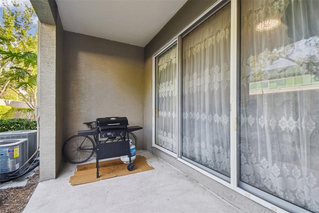 На продажу: $375,000 (2 спален, 2 ванн, 1731 Квадратных фут)