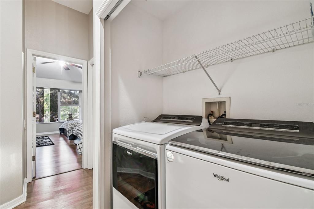 На продажу: $375,000 (2 спален, 2 ванн, 1731 Квадратных фут)