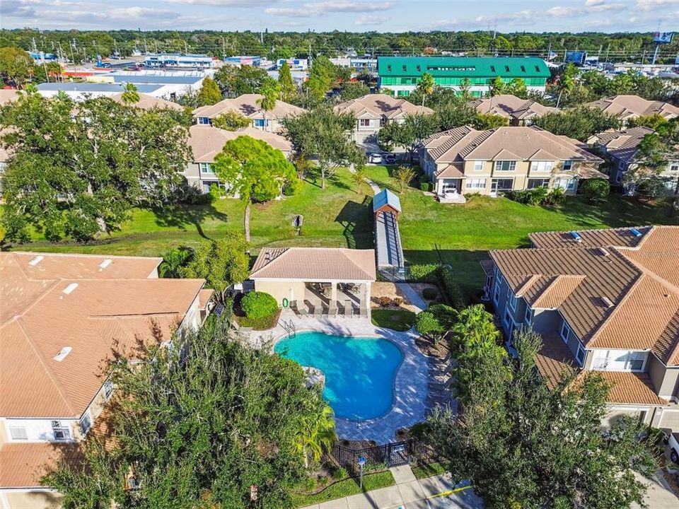 На продажу: $375,000 (2 спален, 2 ванн, 1731 Квадратных фут)