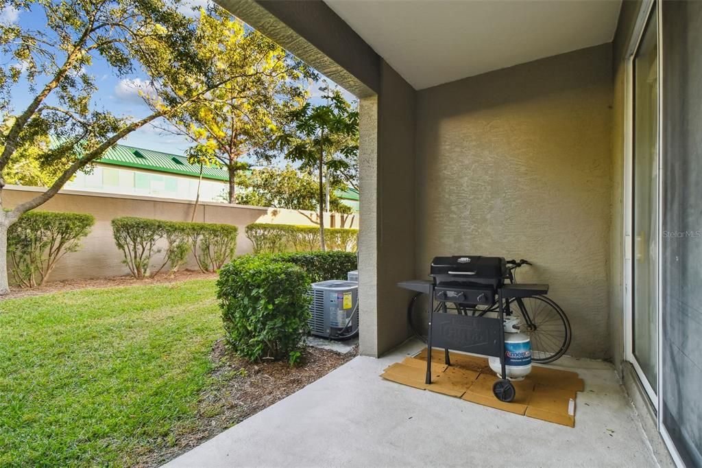 На продажу: $375,000 (2 спален, 2 ванн, 1731 Квадратных фут)