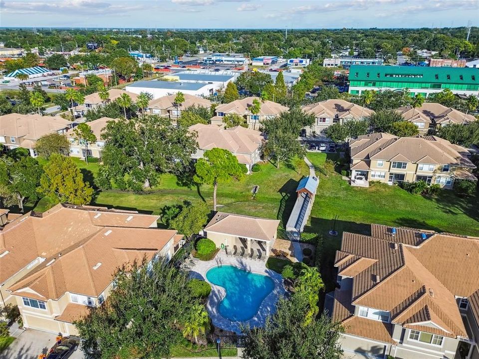 На продажу: $375,000 (2 спален, 2 ванн, 1731 Квадратных фут)