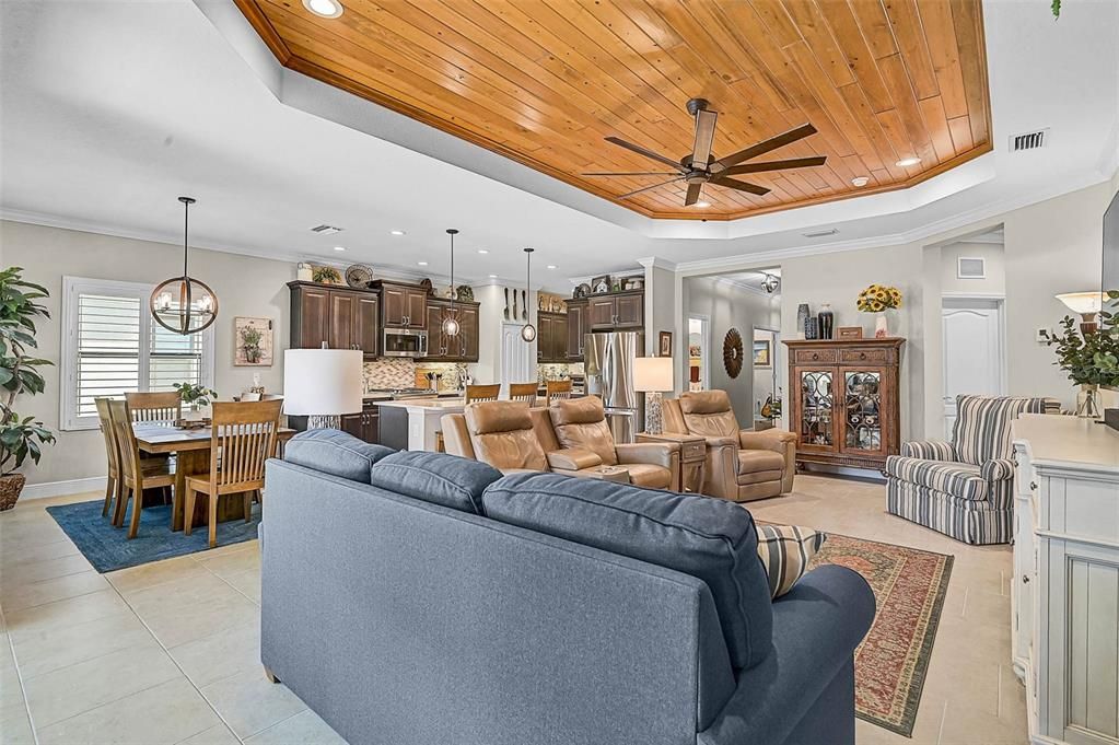 For Sale: $525,000 (3 beds, 2 baths, 2066 Square Feet)