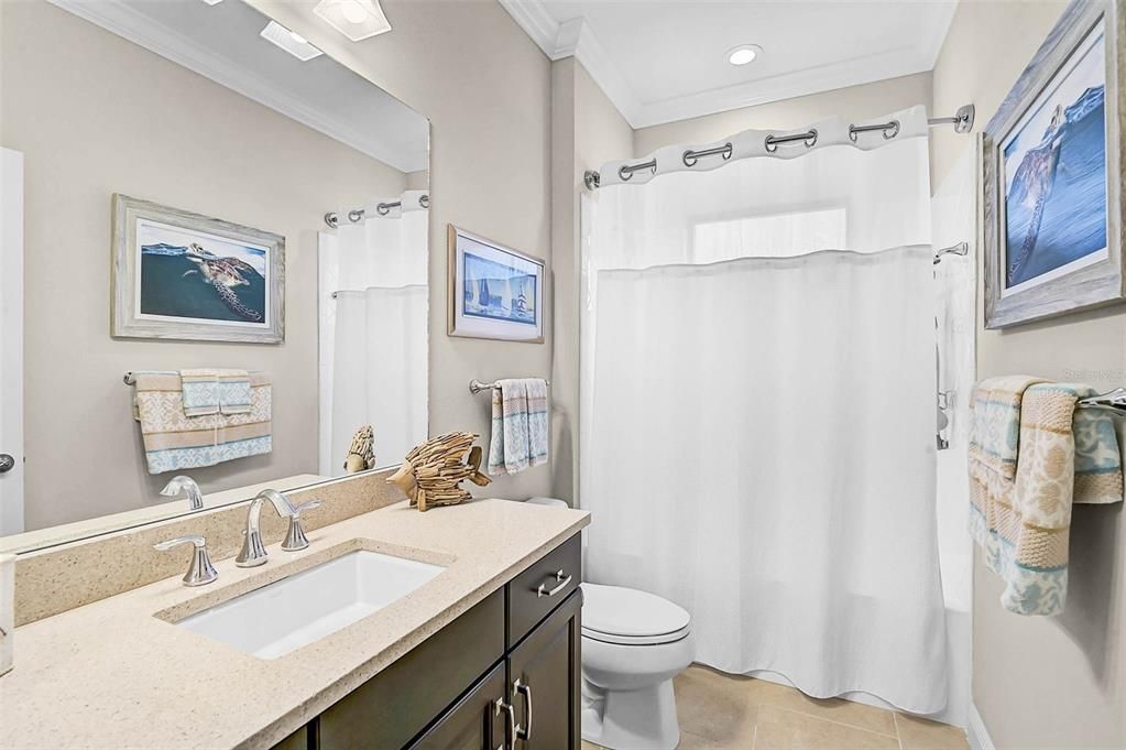 For Sale: $525,000 (3 beds, 2 baths, 2066 Square Feet)