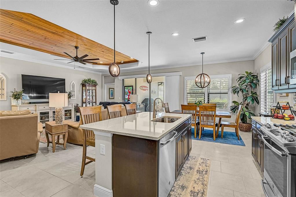 For Sale: $525,000 (3 beds, 2 baths, 2066 Square Feet)