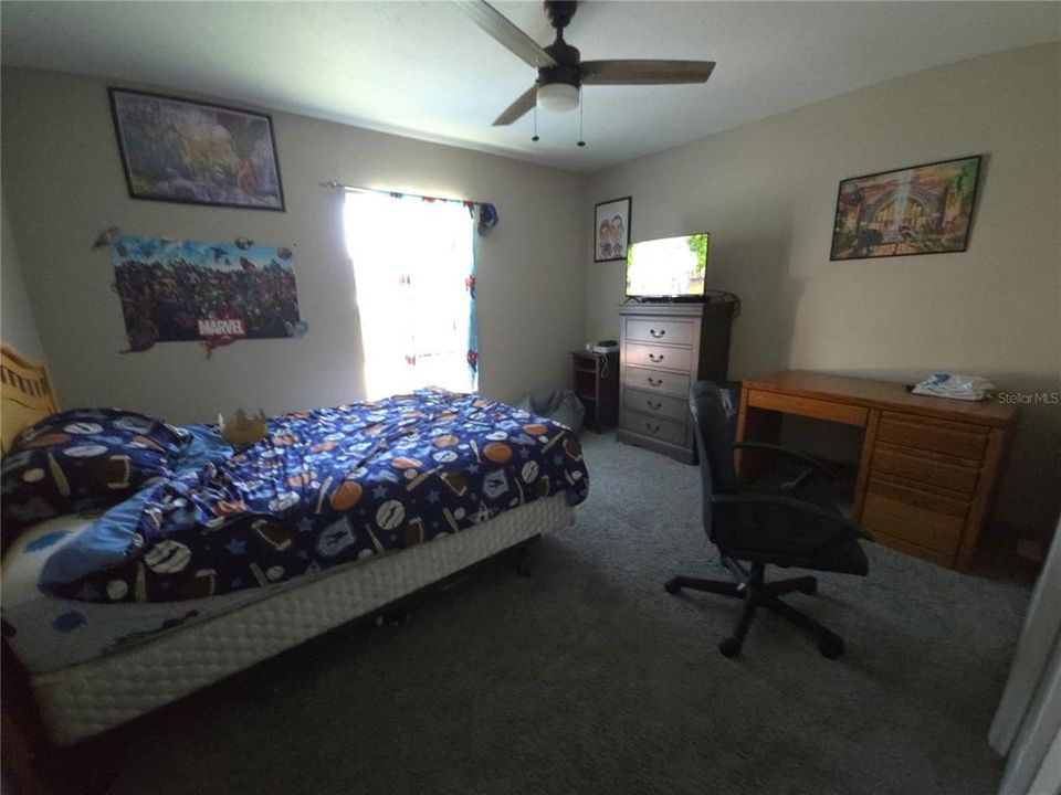 На продажу: $250,000 (3 спален, 2 ванн, 1390 Квадратных фут)