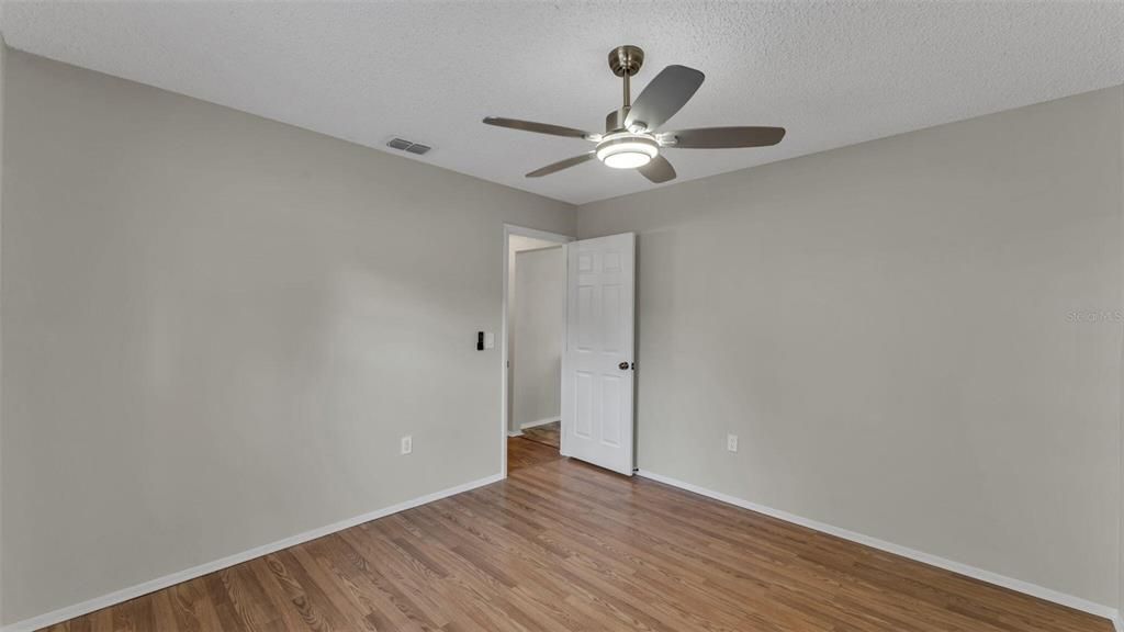 For Sale: $339,000 (4 beds, 2 baths, 1586 Square Feet)