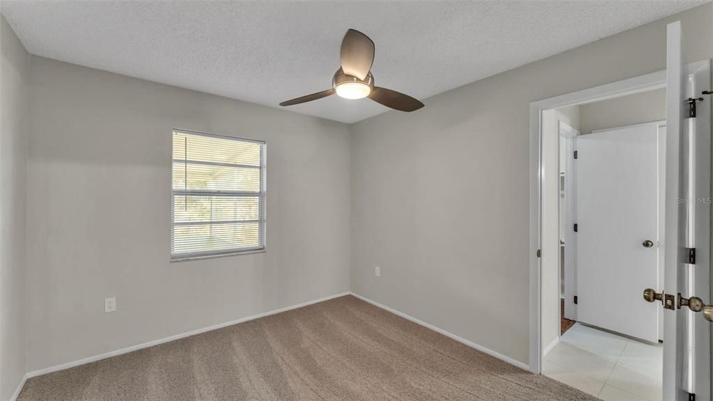 For Sale: $339,000 (4 beds, 2 baths, 1586 Square Feet)