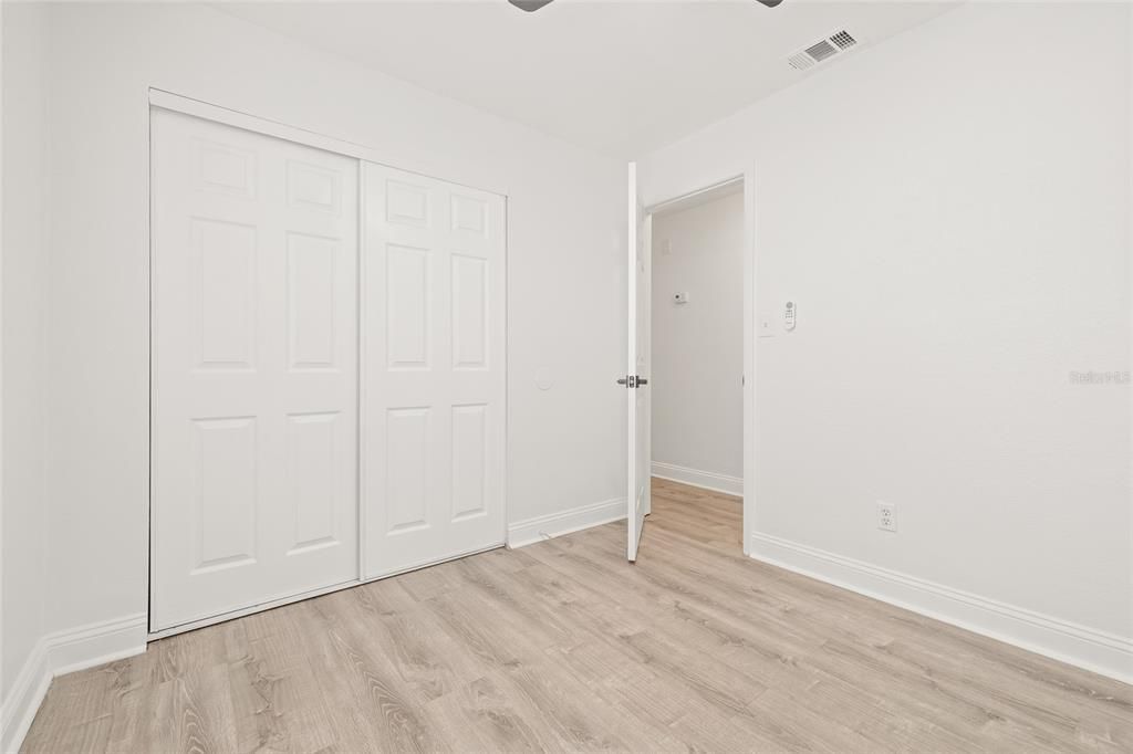 Active With Contract: $359,900 (4 beds, 2 baths, 1136 Square Feet)