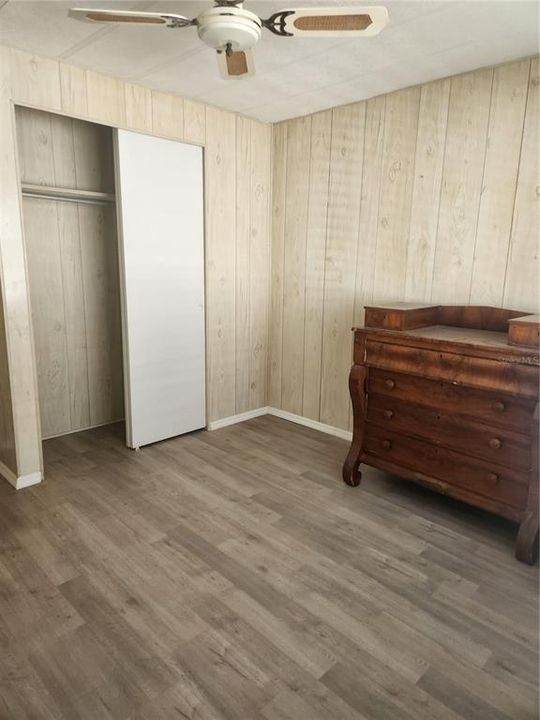 Под контрактом: $105,000 (2 спален, 2 ванн, 864 Квадратных фут)