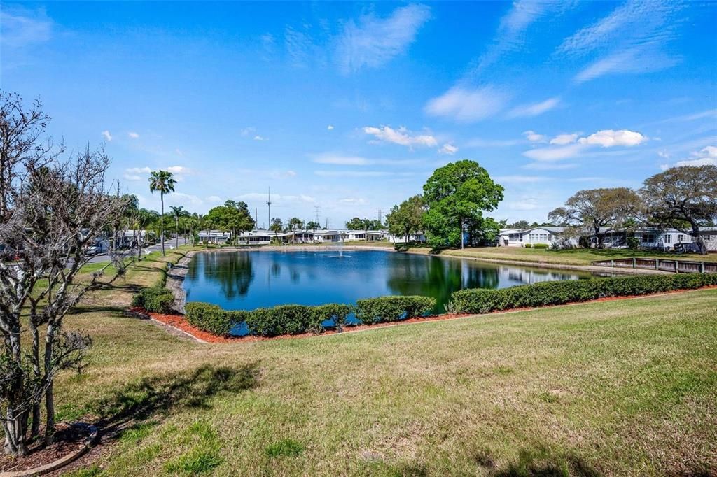 Под контрактом: $105,000 (2 спален, 2 ванн, 864 Квадратных фут)