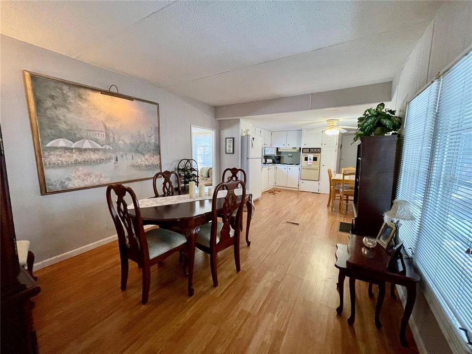 En Venta: $84,900 (2 camas, 1 baños, 872 Pies cuadrados)