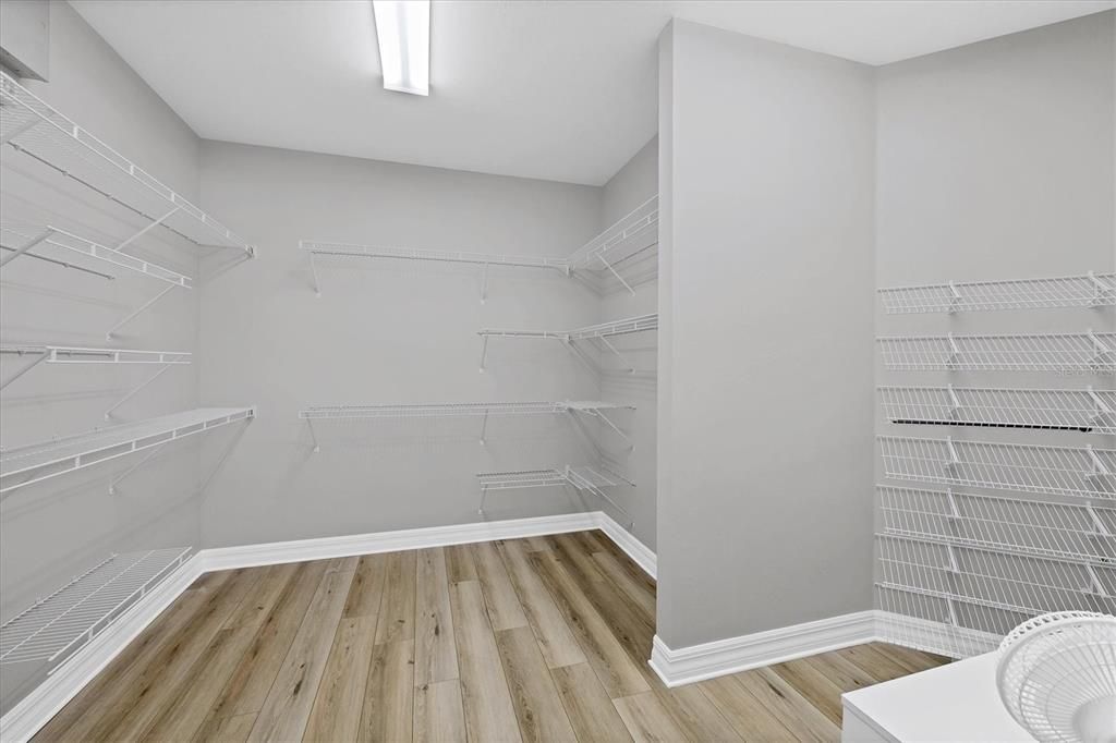 На продажу: $725,000 (3 спален, 3 ванн, 2489 Квадратных фут)