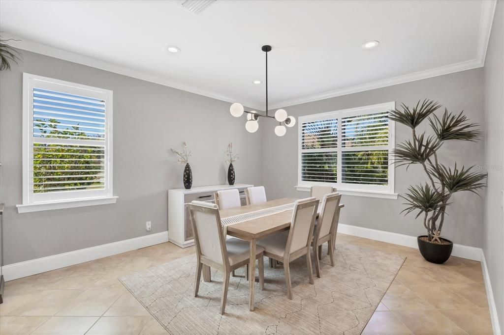 На продажу: $725,000 (3 спален, 3 ванн, 2489 Квадратных фут)