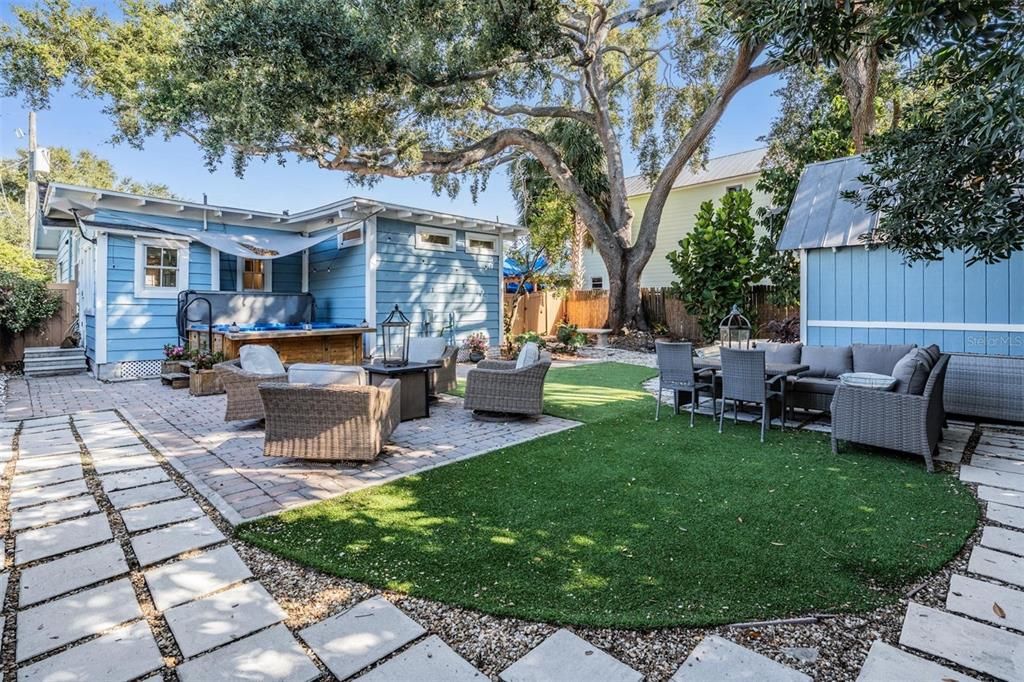 En Venta: $895,000 (3 camas, 2 baños, 1388 Pies cuadrados)