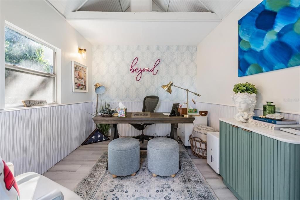 En Venta: $895,000 (3 camas, 2 baños, 1388 Pies cuadrados)