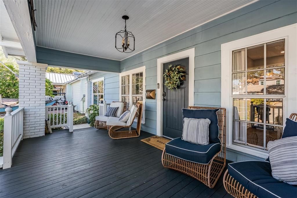 En Venta: $895,000 (3 camas, 2 baños, 1388 Pies cuadrados)