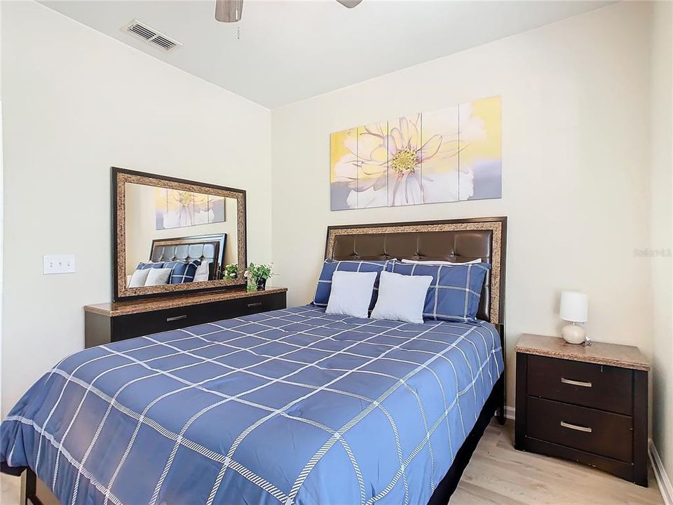 出租: $1,900 (4 贝兹, 3 浴室, 1866 平方英尺)