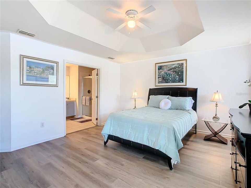 出租: $1,900 (4 贝兹, 3 浴室, 1866 平方英尺)