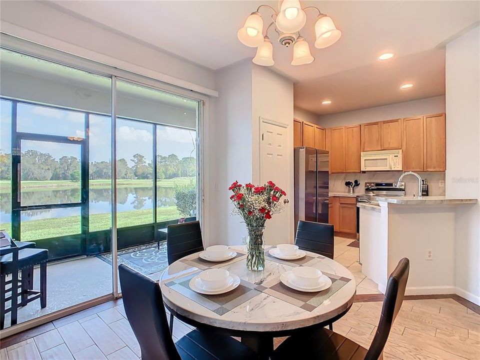 出租: $1,900 (4 贝兹, 3 浴室, 1866 平方英尺)