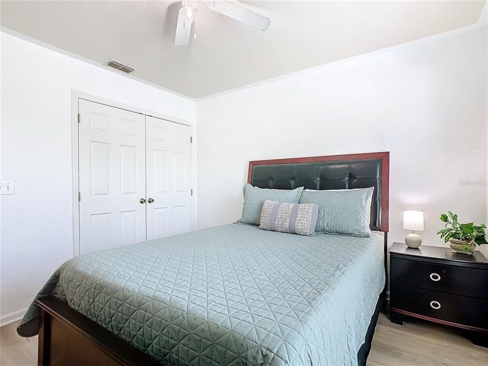 出租: $1,900 (4 贝兹, 3 浴室, 1866 平方英尺)