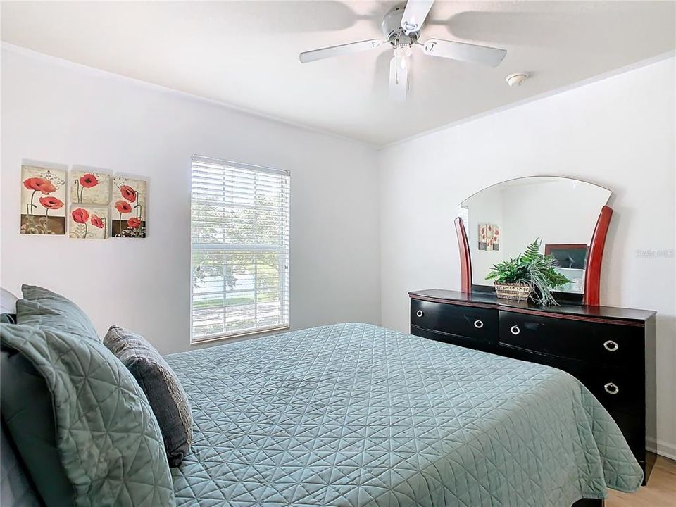 出租: $1,900 (4 贝兹, 3 浴室, 1866 平方英尺)